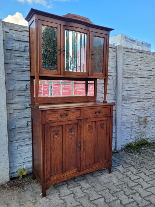 2xElegancki kredens secesyjny.