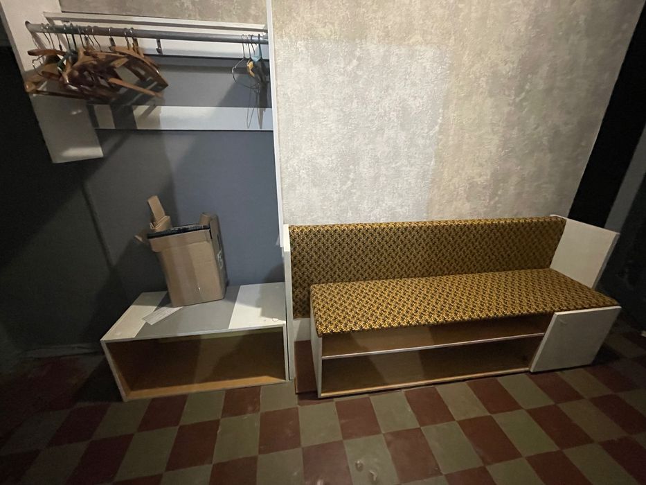 Віддам меблі безкоштовно