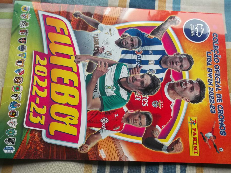 Cromos da Liga 2022 23 com mercado de inverno + o 242
