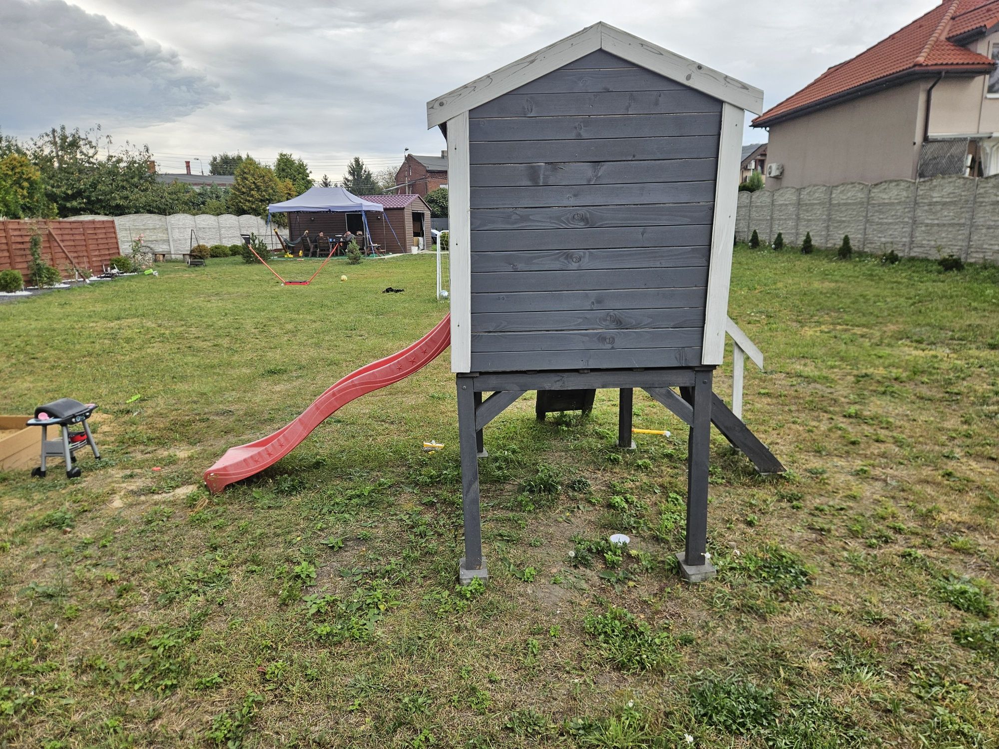 Sprzedam domek dla dzieci ogrodowy