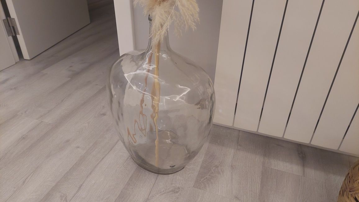Ocasiao a terminar! Garrafoēs de vidro forrados para decoraçāo