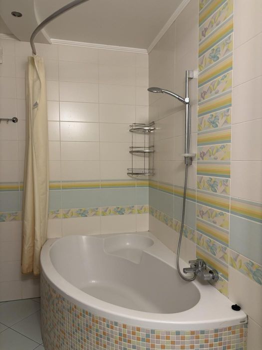 Двушка 69кв.м , Вид моря, Таирово, Газ, 65000$