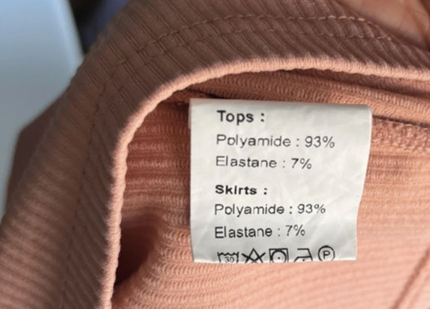 Bluzka crop top shein morelowa prążek prążkowana