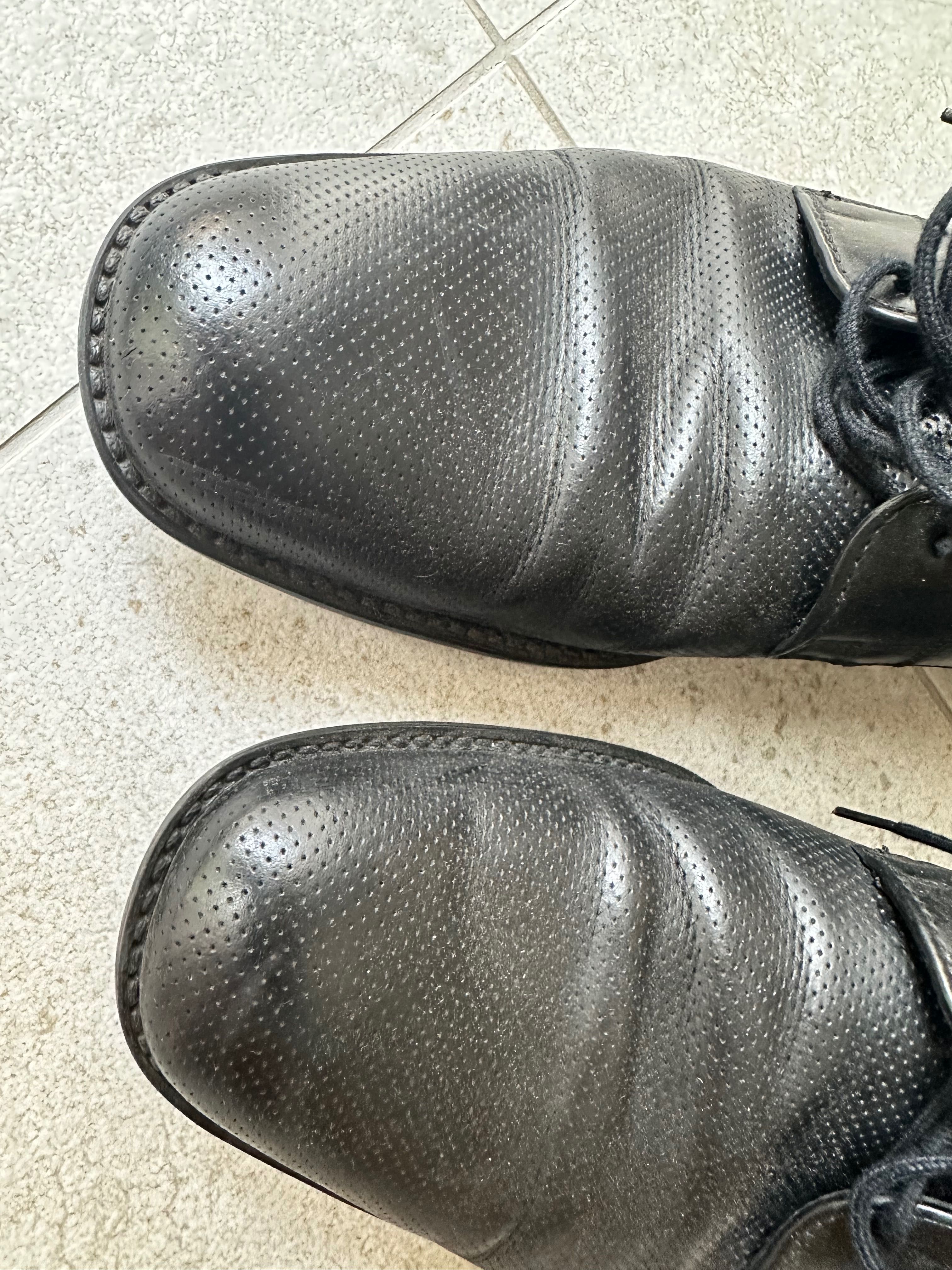 Buty męskie eleganckie czarne do garnituru perforowane Lloyd r 43