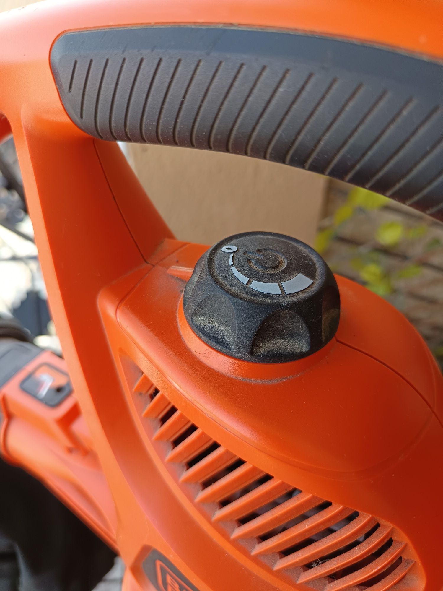 Black & Decker Soprador de Folhas GW3030