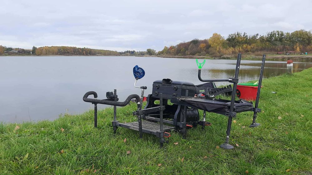 Kosz wędkarski Traper Competition d25