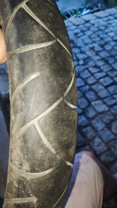 Opona do 2.75x18 90/90x18 Michelin