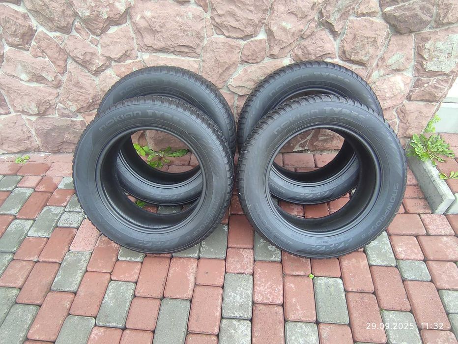 2023р. "Зимові" 205/60r16. NOKIAN TYRES SNOWPROFF2. 5 мм.