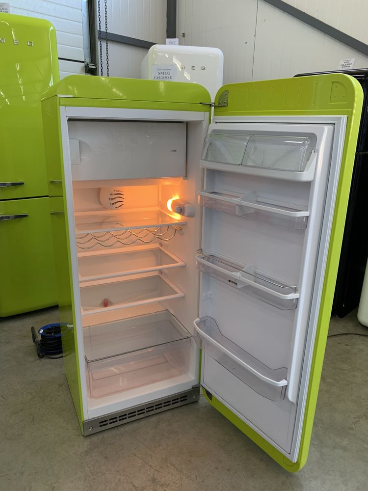 Холодильник SMEG FAB 28 RVE Italy