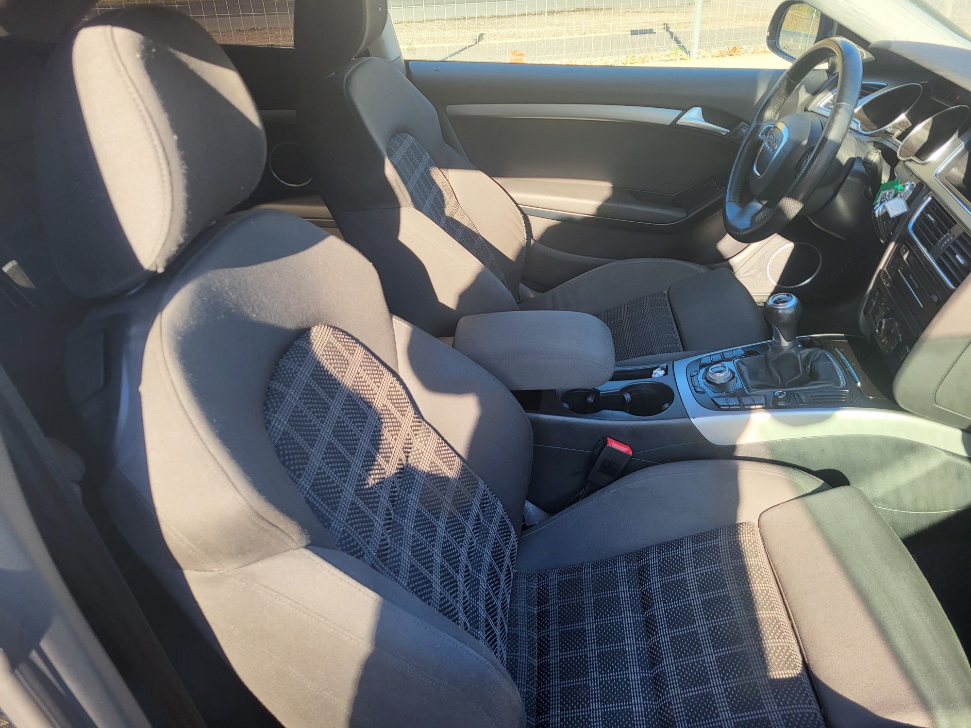 Audi A5 2.0 180KM 2011 rok Brak wady olejowej