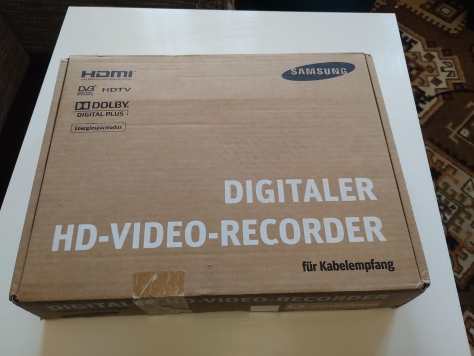 Digitaler HD- video-recorder( видеорекордер)