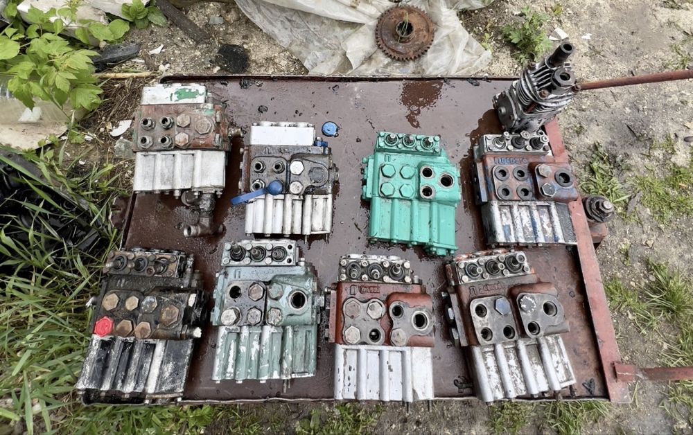 Запчастини Розподільник Гідробак Трубки НШ Р80 ЮМЗ МТЗ