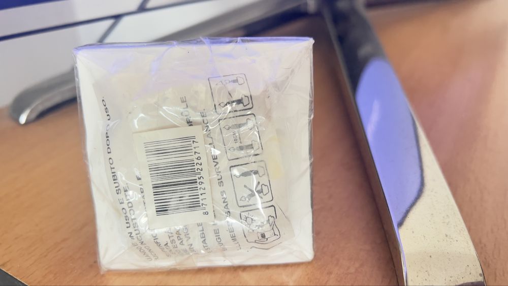 Vela quadrada com prato nova