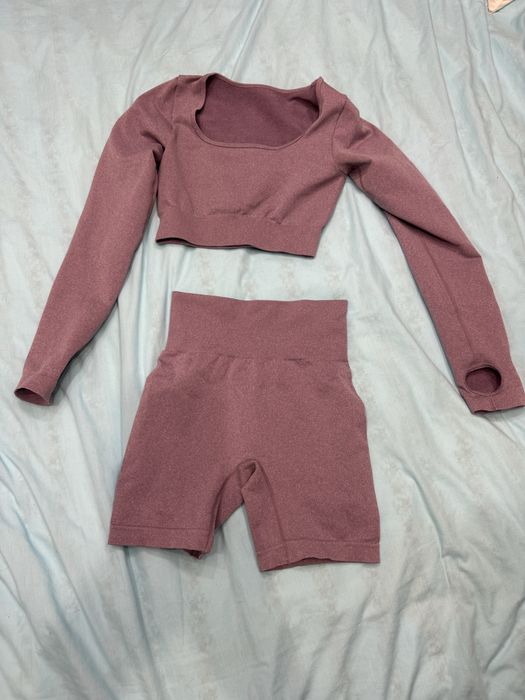 Шорти та кроп топ костюм Hey Becca розмір М