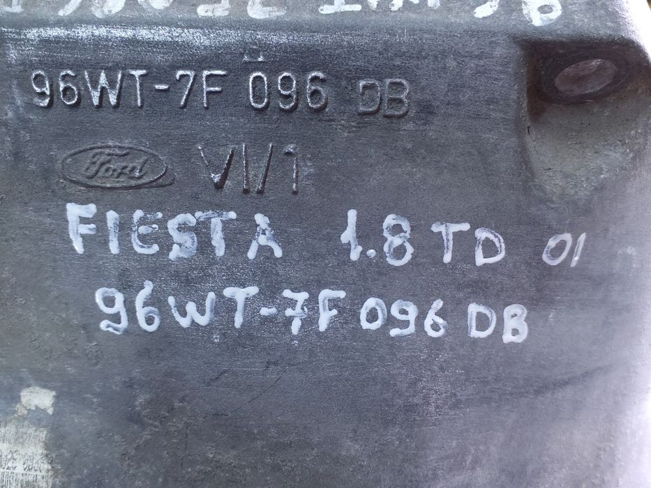 CAIXA DE VELOCIDADES FORD FIESTA 1.8 TD REF: 96WT-7F096-DB |