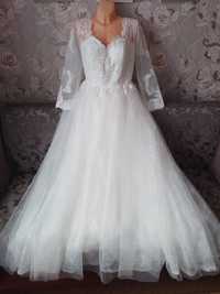 Нове весільне плаття 48-50 розміру з етикеткою