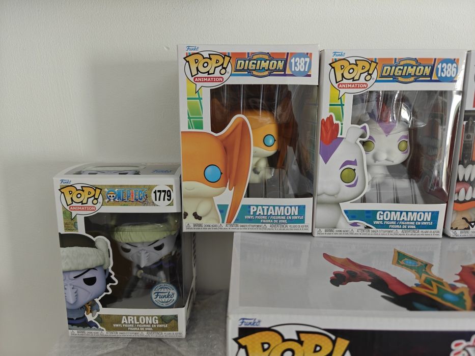 Lote Funko Pop's Yu-Gi-Oh, Chainsaw, Digimon, One Piece, Marvel