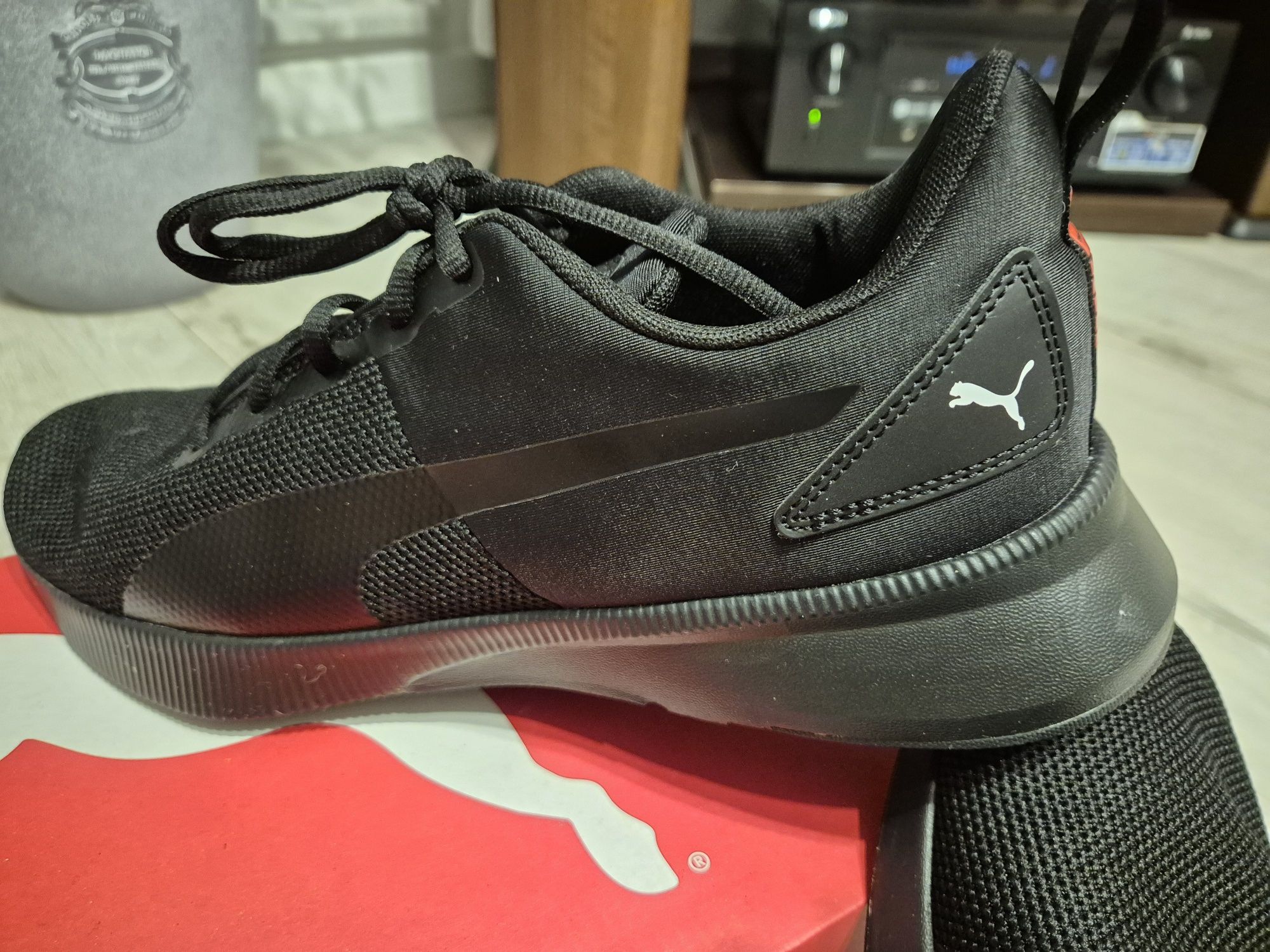 Puma FLYER  - Obuwie do biegania treningowe