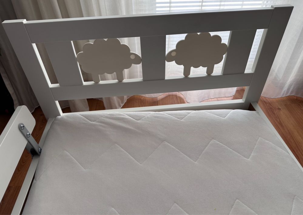 Łóżko Kritter IKEA z materacem