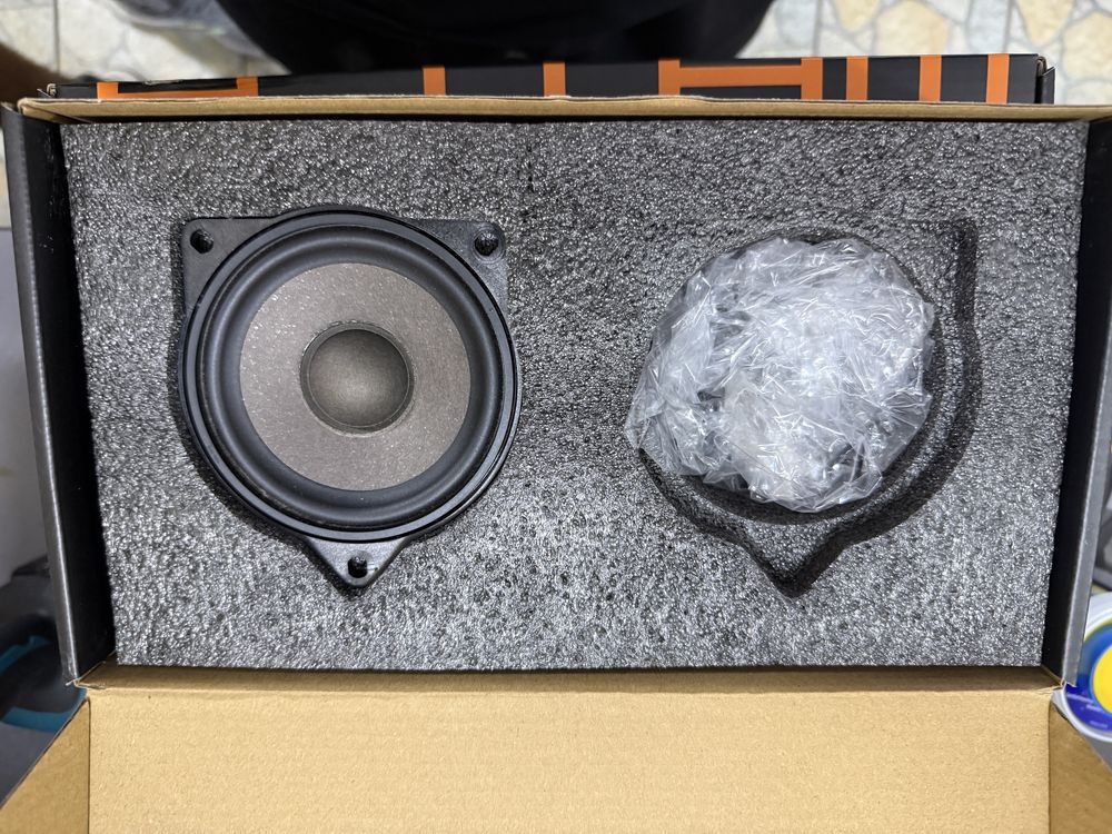 Аккустика X3 G01 Hi-Fi без усилителя