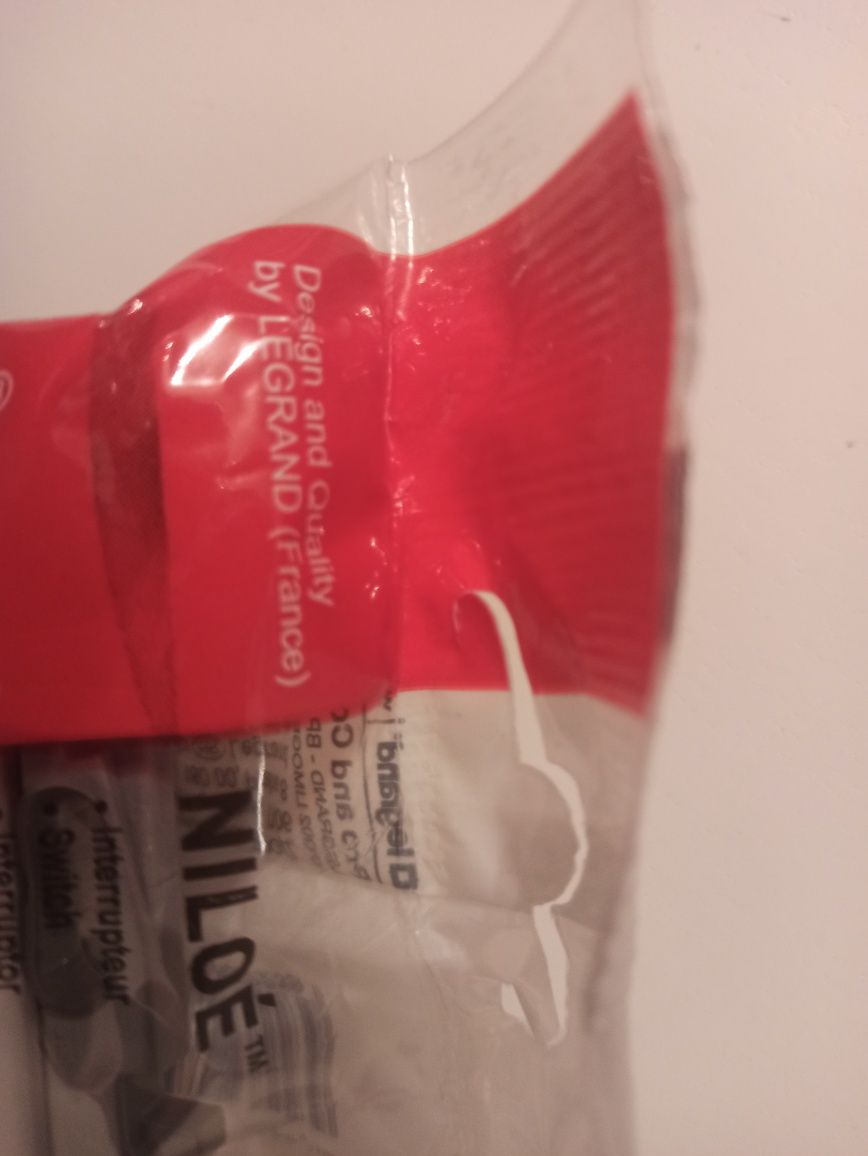 Legrand Niloe włącznik pojedynczy, łącznik jednobiegunowy