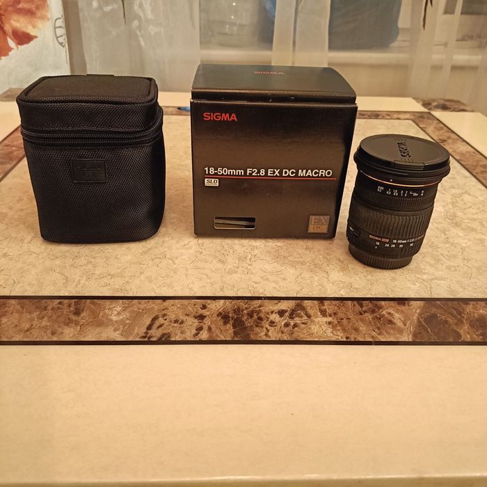 Обьектив Sigma 18-50 f/2.8 EX DC Macro для Sigma байонет SA (Sigma SD)