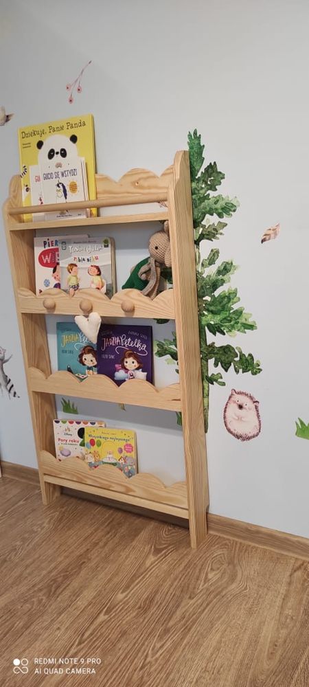 Biblioteczka na książki, półka montessori