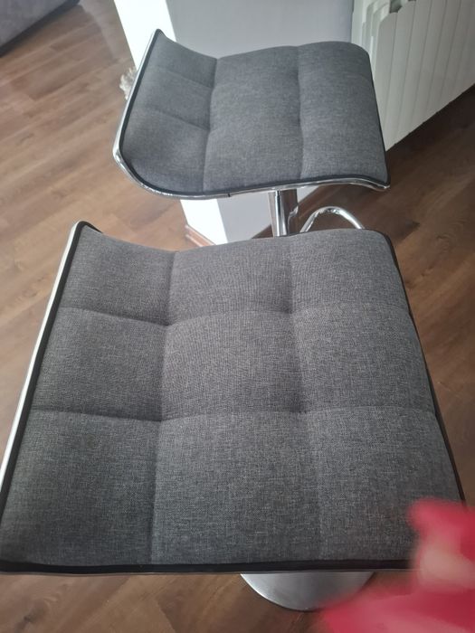 Krzesła barowe  hokery 2szt.