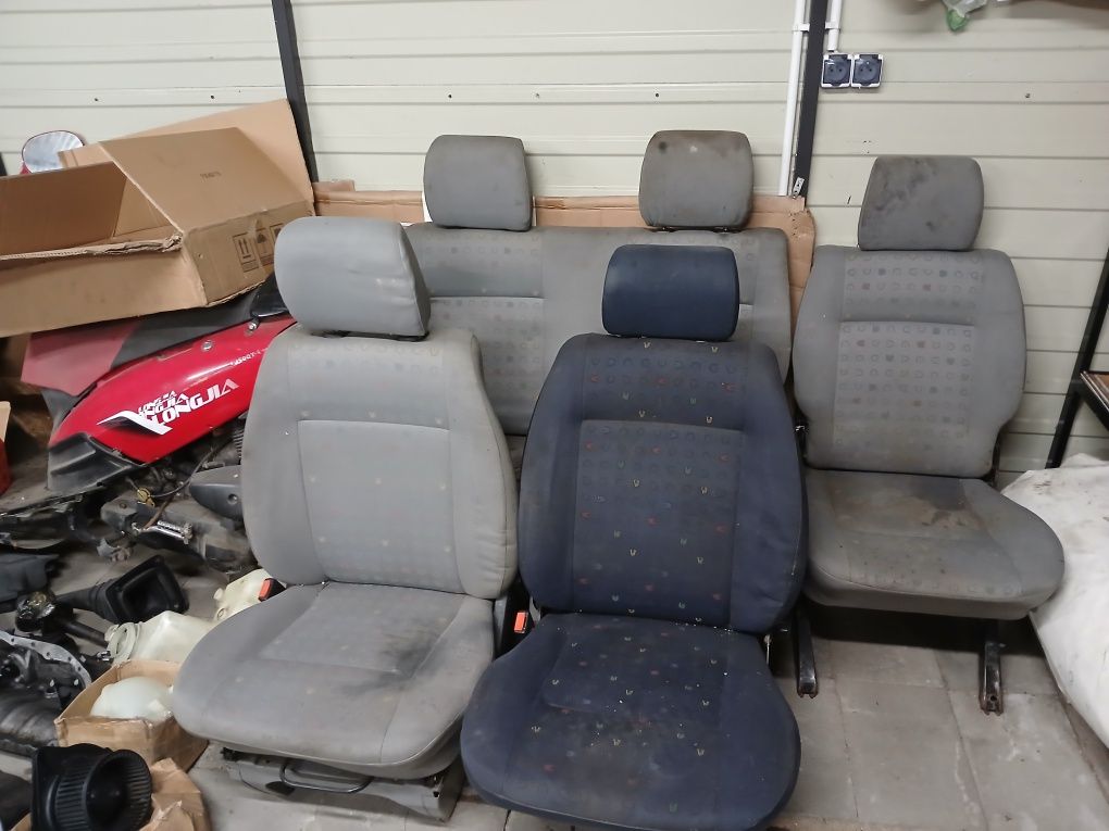 VW  Multivan , Caravelle T-4 2,5TDI  Lift