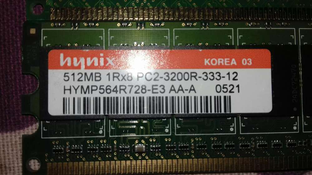 Várias memórias para servidor ddr2 de 512Mb/1Gb