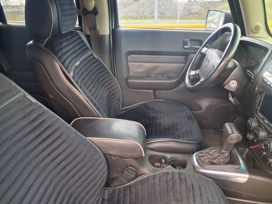 HUMNER H3, 2007г 3,7 газ /бенз, 4х4