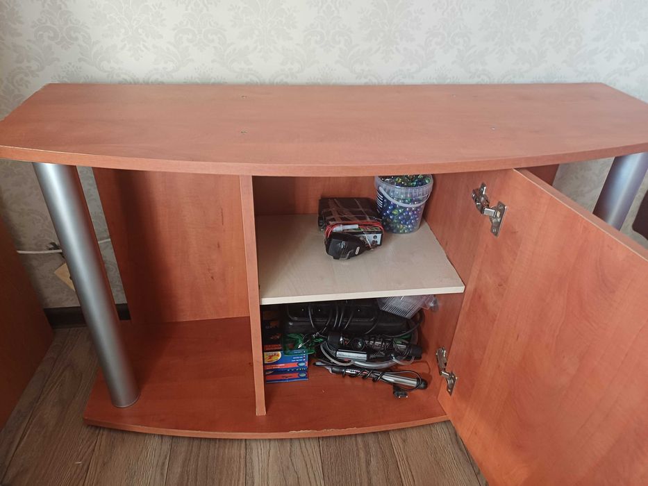 szafka pod akwarium, TV