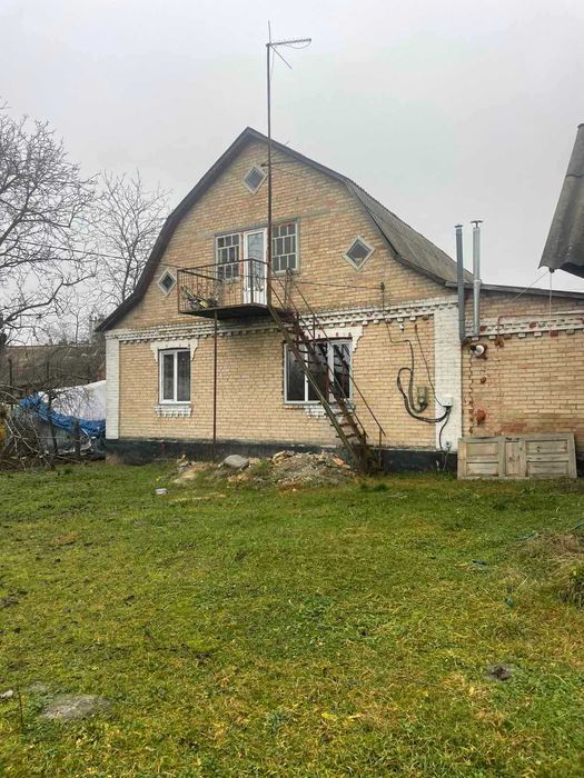 Будинок у Любимівці: 115 м², 12,5 сот, асфальтований під’їзд.