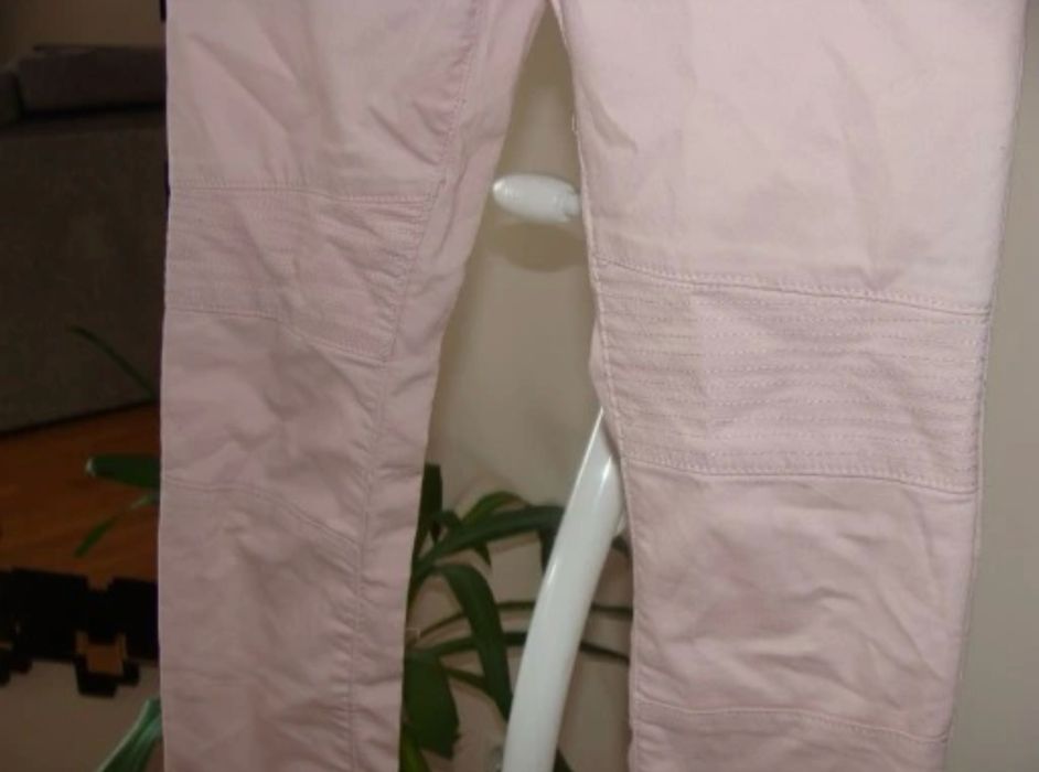 H&M rozowe spodnie tregginsy 134 na 8-9 lat