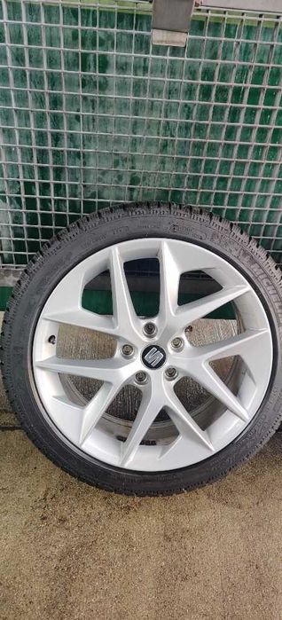 Felgi z oponami Seat Leon 3 18 cali zimowe Michelin Pilot Alpine
