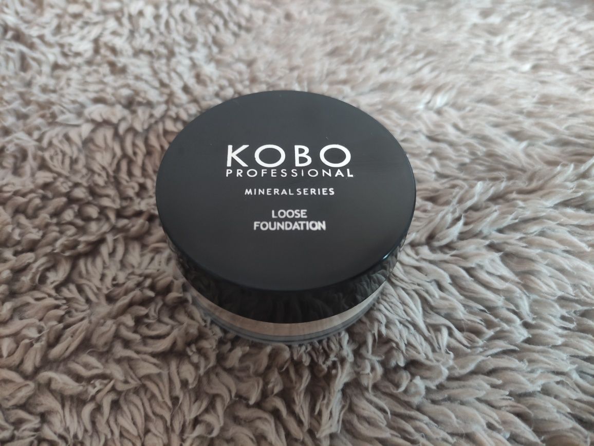 Kobo Professional Mineral Loose Foundation - Light Rose