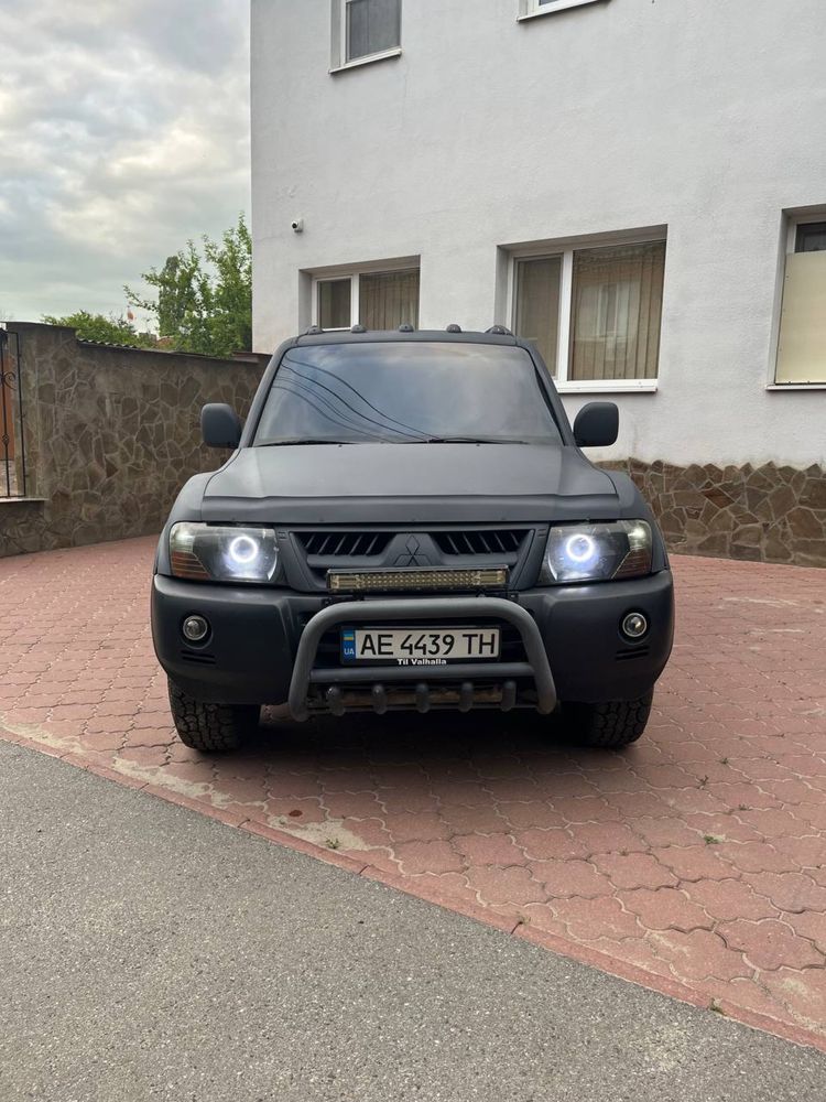 Mitsubishi Pajero Wagon 3  3.5i
