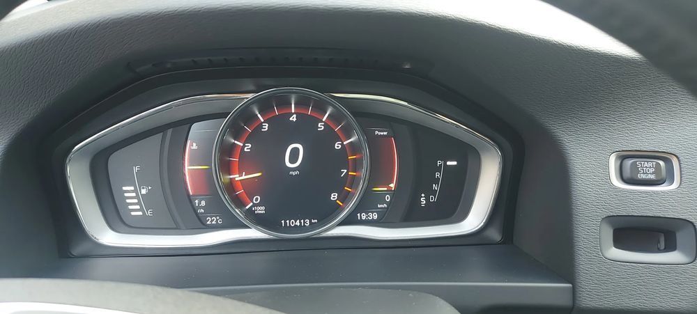 Volvo V60 Volvo V60 Cross Country 2.0 T5 245 KM 4x4 Automat Navi Skóra Faktura