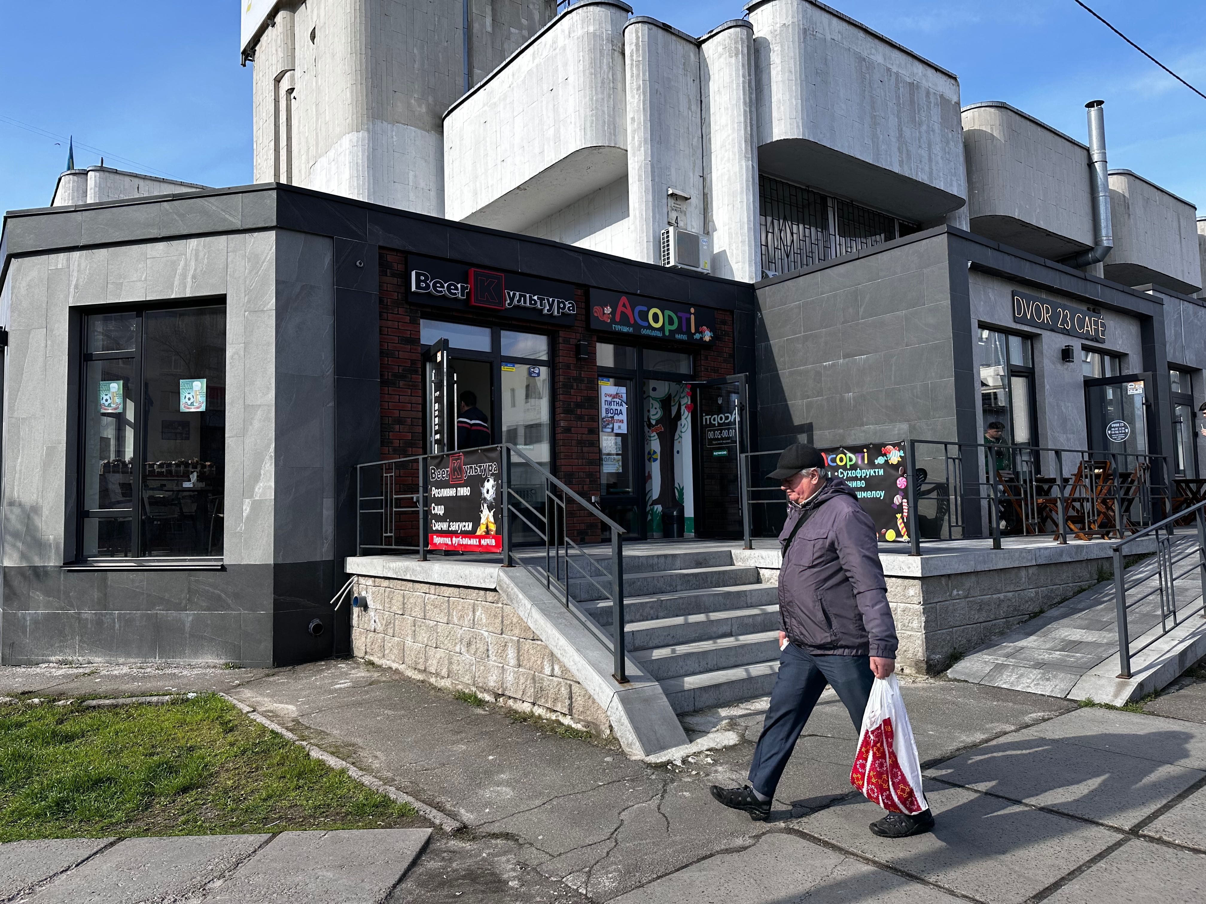Продаж приміщення з орендарем  47,2м2