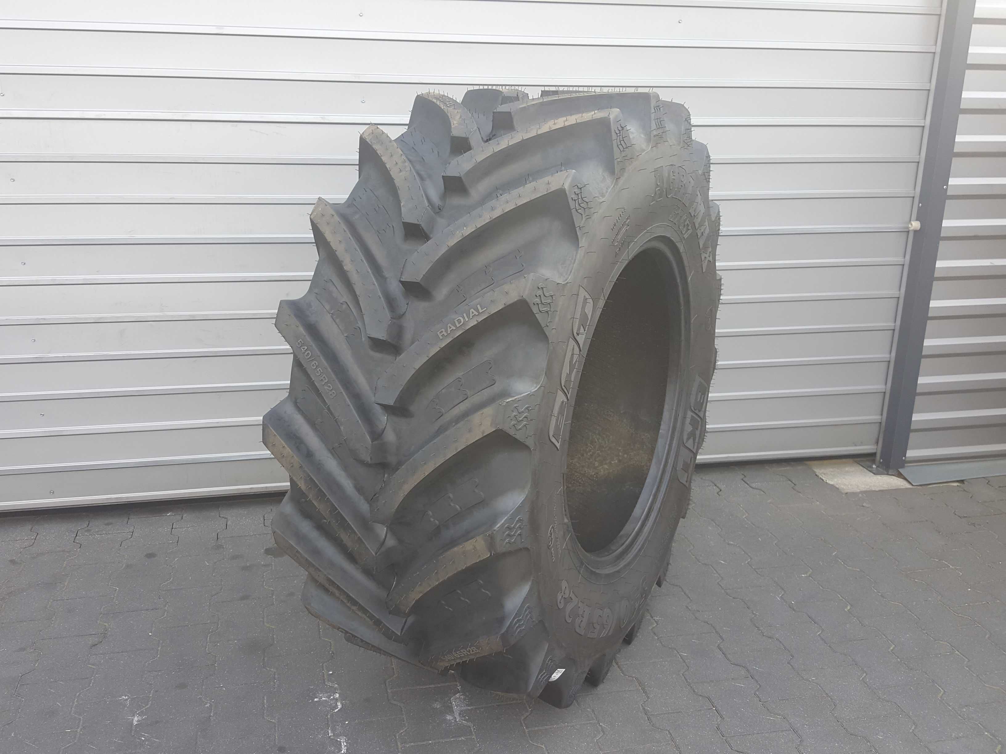 Opona 540/65R28 149D BKT AGRIMAX RT-657 540/65/28 nowa gwarancja