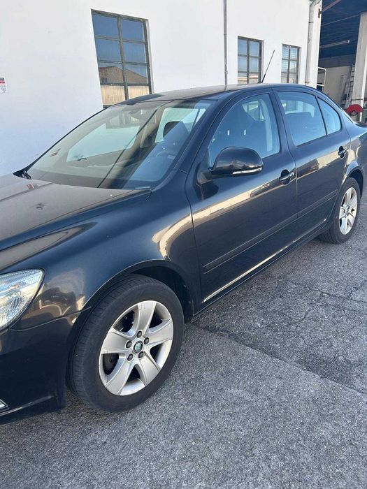 Skoda Octavia 1.6 (2010)