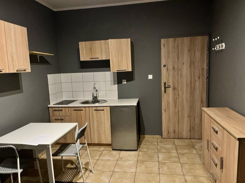 Pokój z aneksem kuchennym do wynajecia bez czynszu i dodatkowych oplat