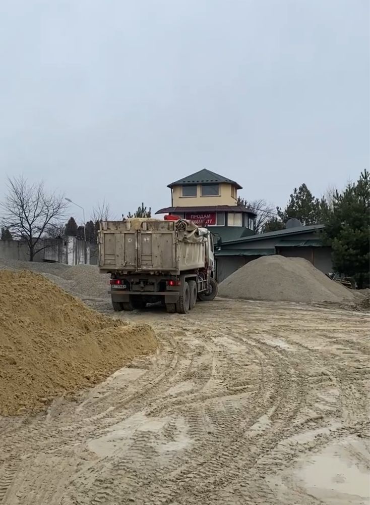 Пісок Щебінь Відсів Гравій Чорнозем Торф Цемент Мачка