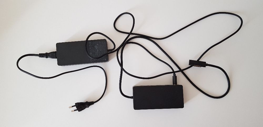 Stacja Microsoft Surface dock 1661 + zasilacz