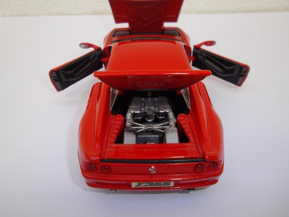 Miniatura Ferrari F355 Berlinetta