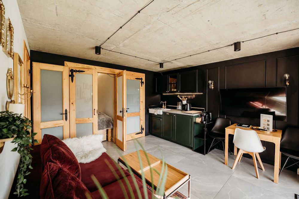 Apartamenty WHITE i ROYAL *Jacuzzi*Sauna*Bilard*Kino*Masaże*Plac Zabaw