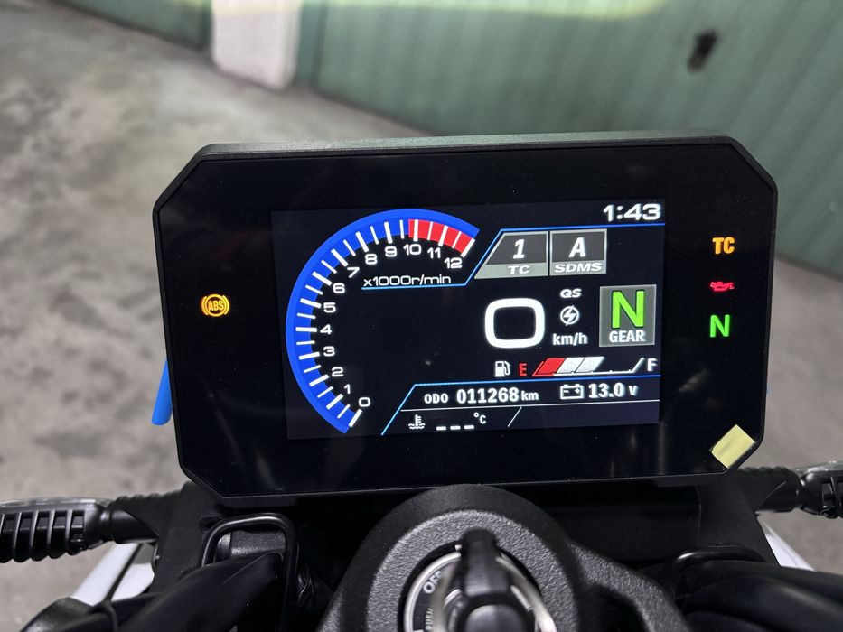Suzuki gsx 8s ano 2023 impecavel