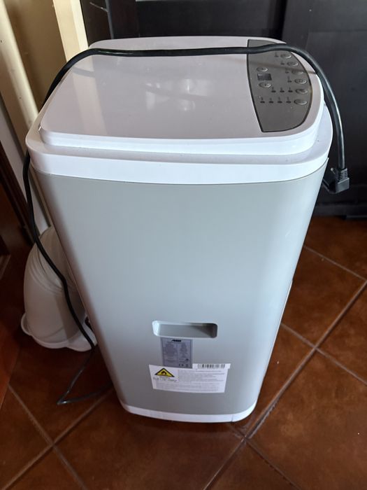 AC Portatil  - 3 meses funcionamento como novo