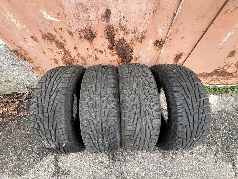 Зимня резіна Nexen.