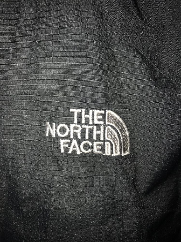 Вітровка the north face